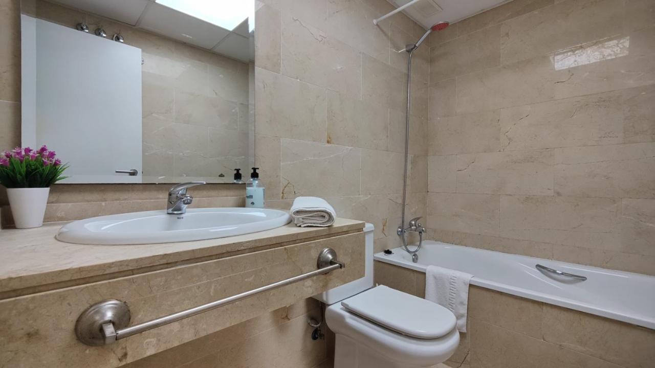 Cala Alta Sun&Beach Apartaments กาลา เด ฟีเนสตรัต ภายนอก รูปภาพ