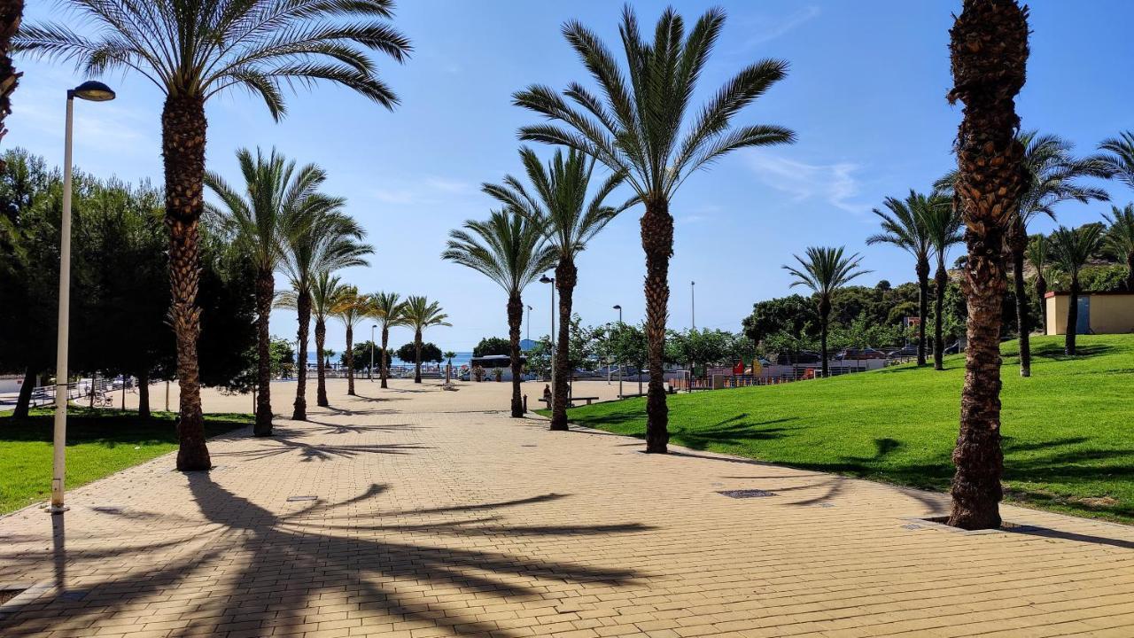 Cala Alta Sun&Beach Apartaments กาลา เด ฟีเนสตรัต ภายนอก รูปภาพ